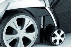 AL-KO 112800 Combi Care 38 E Comfort mit Box -