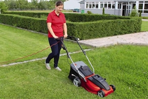 Einhell Elektro Rasenmäher GC-EM 1536 (1500 W, 36 cm Schnittbreite, 38 l Fangsack, 25-65 mm Schnitthöhe, Highwheeler) -